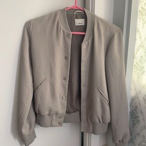 Aritzia Wilfred brand Poussin bomber